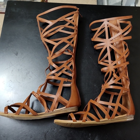 Fergalicious Graceful gladiator sandals - Picture 8 of 9